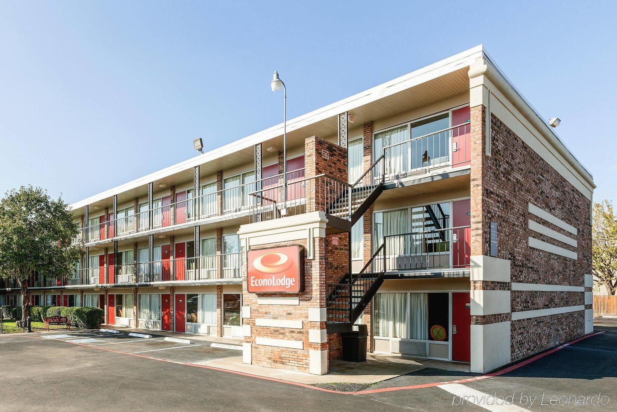 Econo Hospedaje Airport I-35 North Farmers Branch Exterior foto